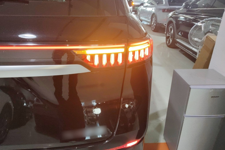 奇瑞 瑞虎9 2023款 2.0T 双离合两驱领先版 5座车身外观9