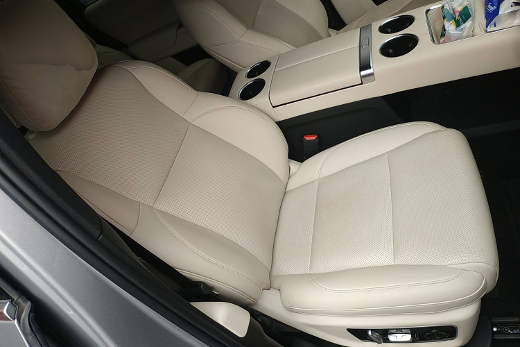 理想汽车 理想L9 2022款 Max中控内饰41