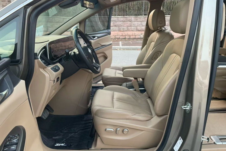 别克GL8 2021款 ES陆尊 653T 尊享型车身外观6008