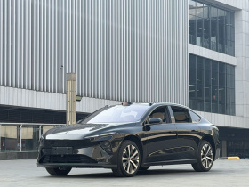 蔚来ET7 2022款 100kWh