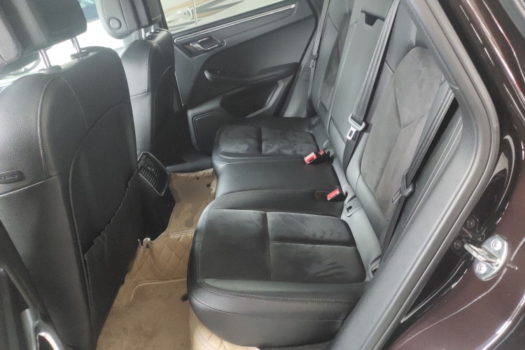 保时捷 2018款 Macan 2.0T中控内饰21