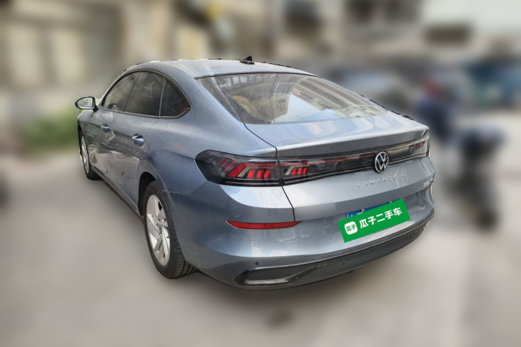 大众 2022款 凌渡L 280TSI DSG炫辣版车身外观5