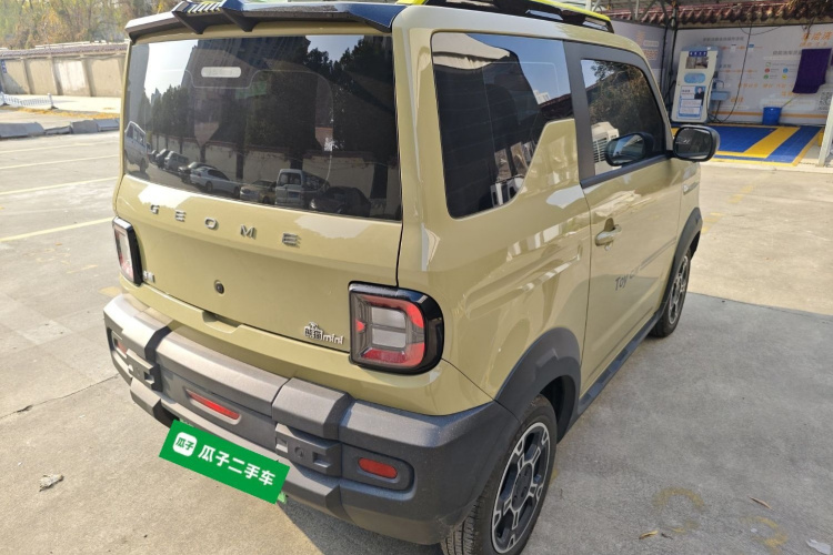 吉利银河 2025款 210km 熊猫骑士车身外观7