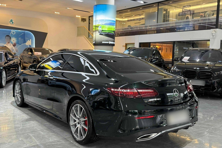 奔驰E级(进口) 2023款 E 260 轿跑车车身外观6003