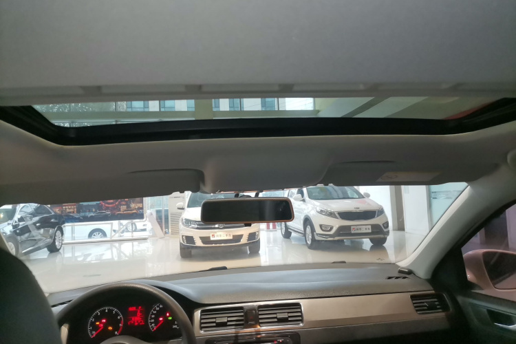 大众 桑塔纳 2015款 1.6L 自动舒适版局部细节22