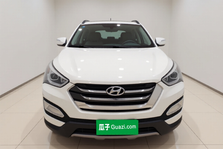 现代 胜达 2013款 2.4L 自动两驱智能型车身外观2