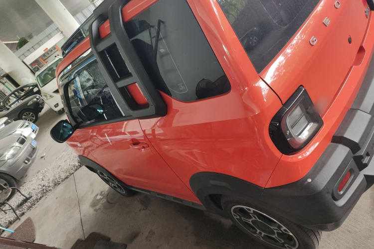 吉利银河 2025款 210km 熊猫骑士车身外观4