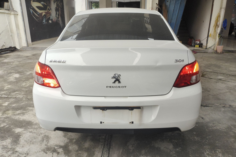 标致301 2016款 1.6L 手动舒适版车身外观6