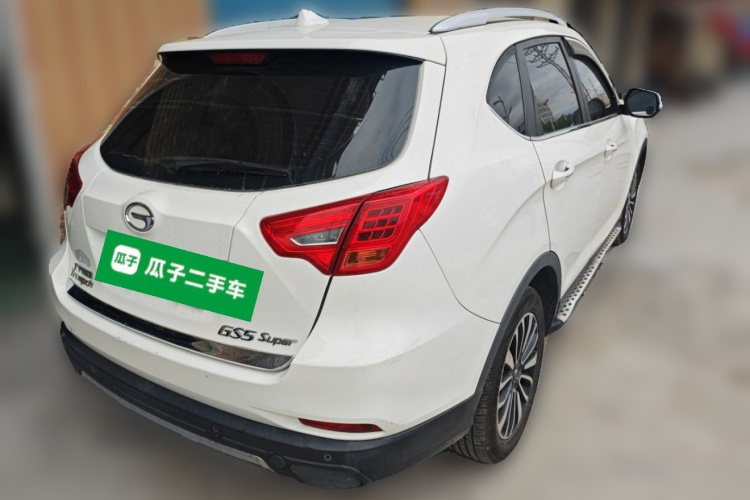 广汽传祺 传祺GS5 Super 2015款 2.0L 自动两驱豪华导航版车身外观6005