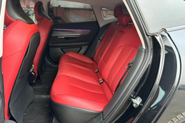 小鹏P7 2023款 P7i 702 Pro中控内饰7002