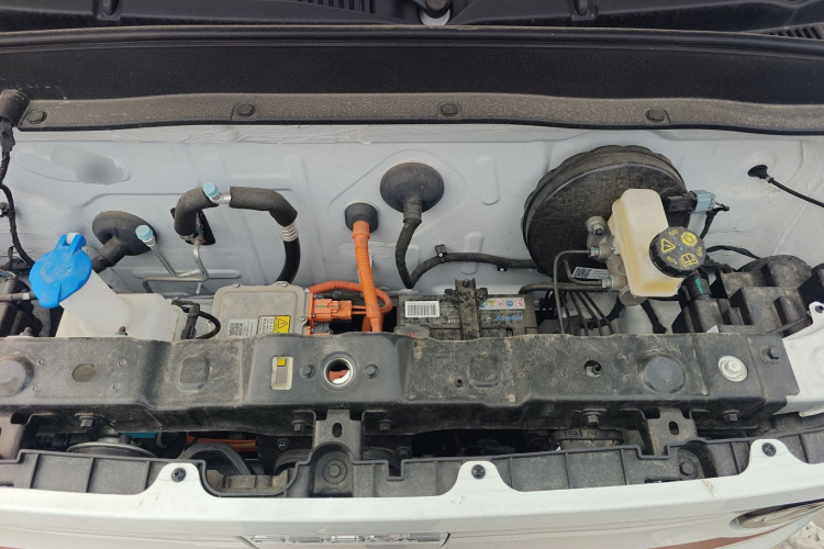 吉利银河 2024款 熊猫mini 200km 耐力熊机舱底盘24