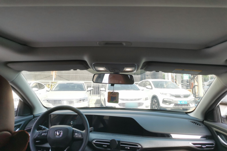 长安 逸动 2021款 PLUS 蓝鲸NE 1.4T GDI DCT尊贵型中控内饰22