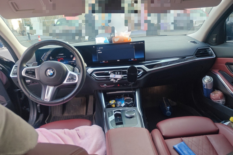 宝马3系 2023款 325Li M运动曜夜套装中控内饰12