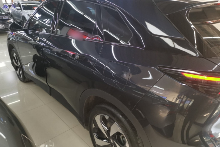 ARCFOX极狐 极狐 阿尔法T5(ARCFOX αT5) 2025款 520 PRO车身外观6003