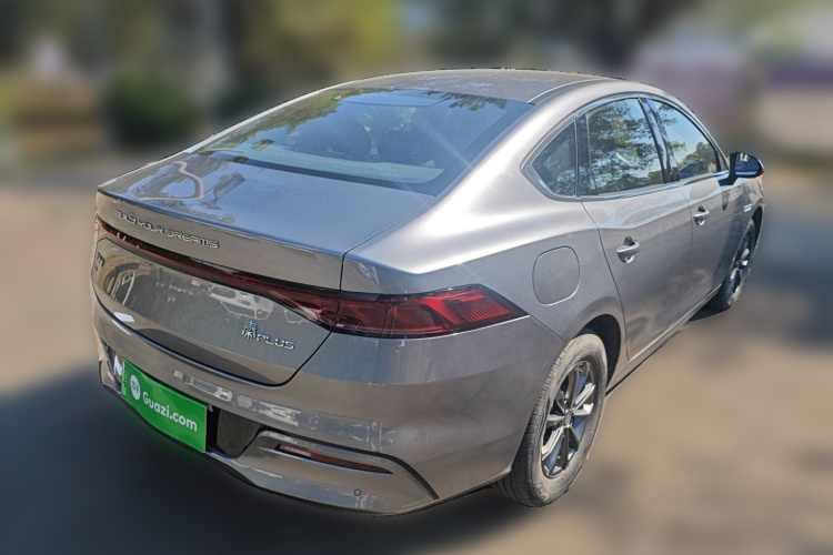 比亚迪 秦PLUS 2023款 EV 510KM 出行版车身外观7