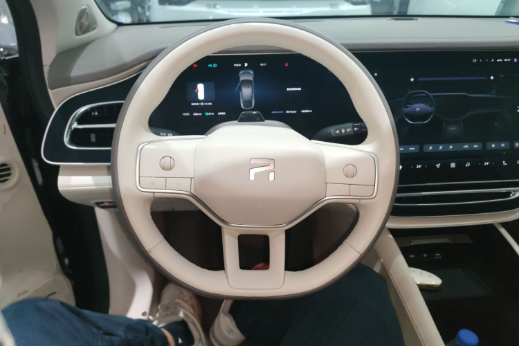 飞凡汽车 飞凡R7 2022款 旗舰高阶版局部细节13