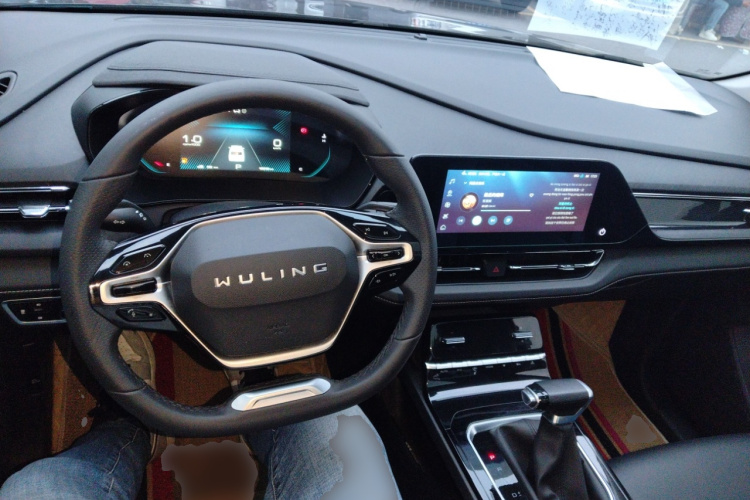 五菱汽车 五菱凯捷 2023款 280T CVT卓越型中控内饰12