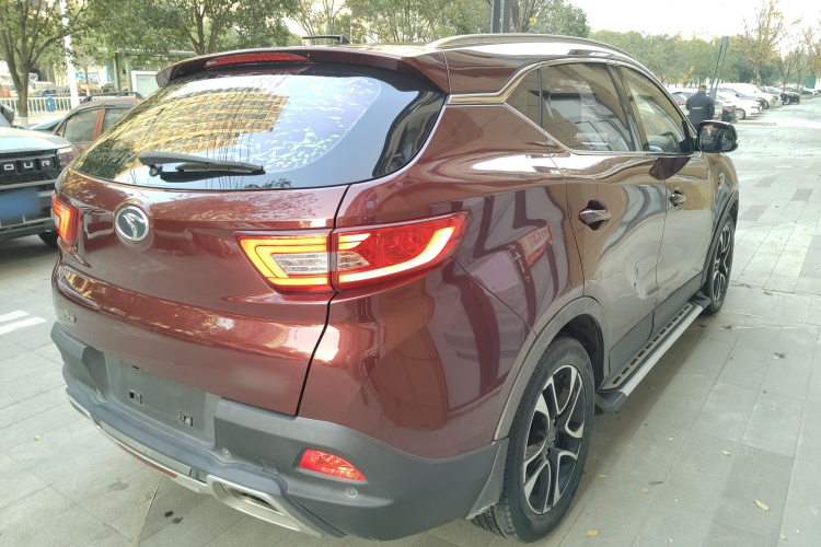 东南DX7 2017款 1.5T 手动凯旋版车身外观7