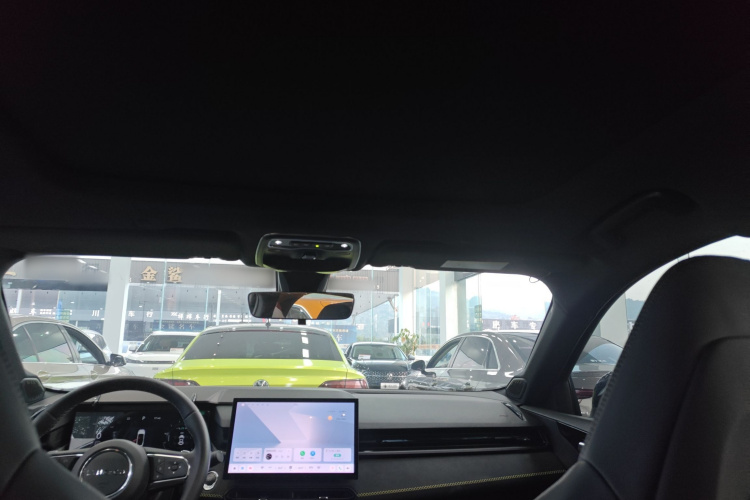 领克03 2023款 1.5TD DCT劲Plus中控内饰22