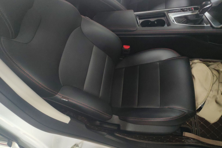 吉利汽车 缤瑞 2020款 1.4T CVT亚运版局部细节41