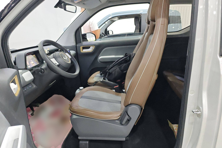 五菱汽车 宏光MINIEV 2022款 GAMEBOY 200km 玩咖款 磷酸铁锂局部细节19