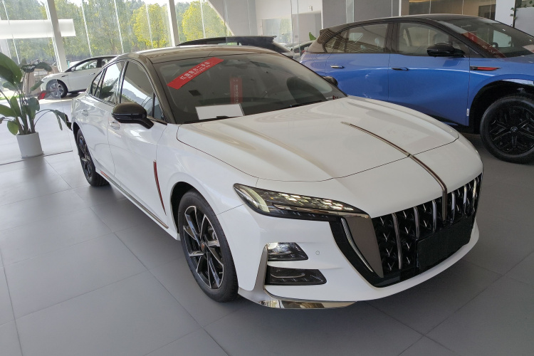 红旗H6 2024款 2.0T 致美版车身外观6002