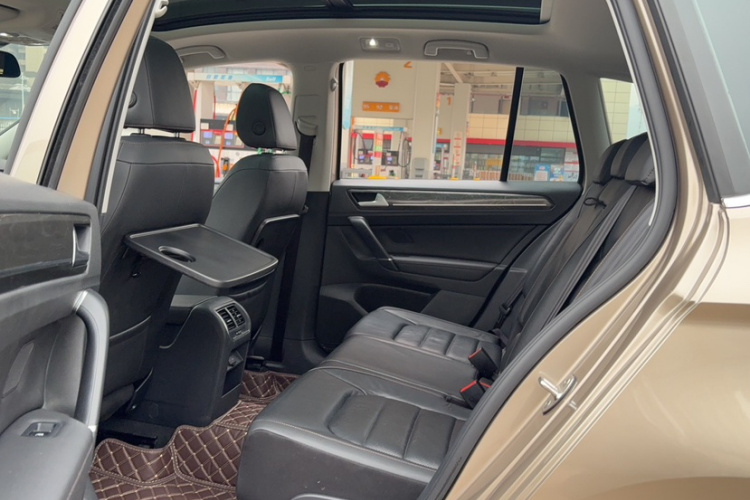 大众 高尔夫·嘉旅 2016款 230TSI 自动豪华型中控内饰7002