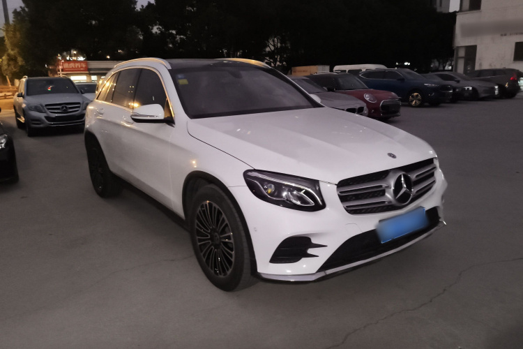 奔驰GLC 2018款 GLC 260 4MATIC 动感型车身外观6002