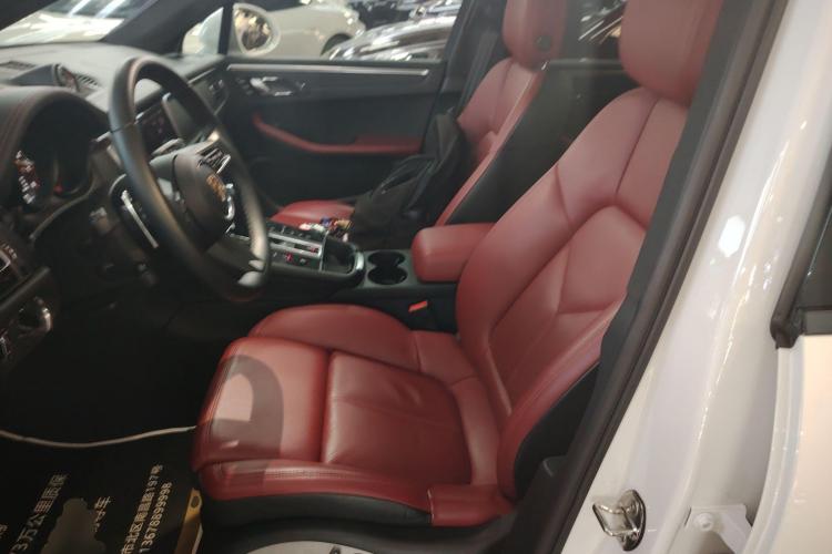 保时捷 2023款 Macan 2.0T中控内饰19