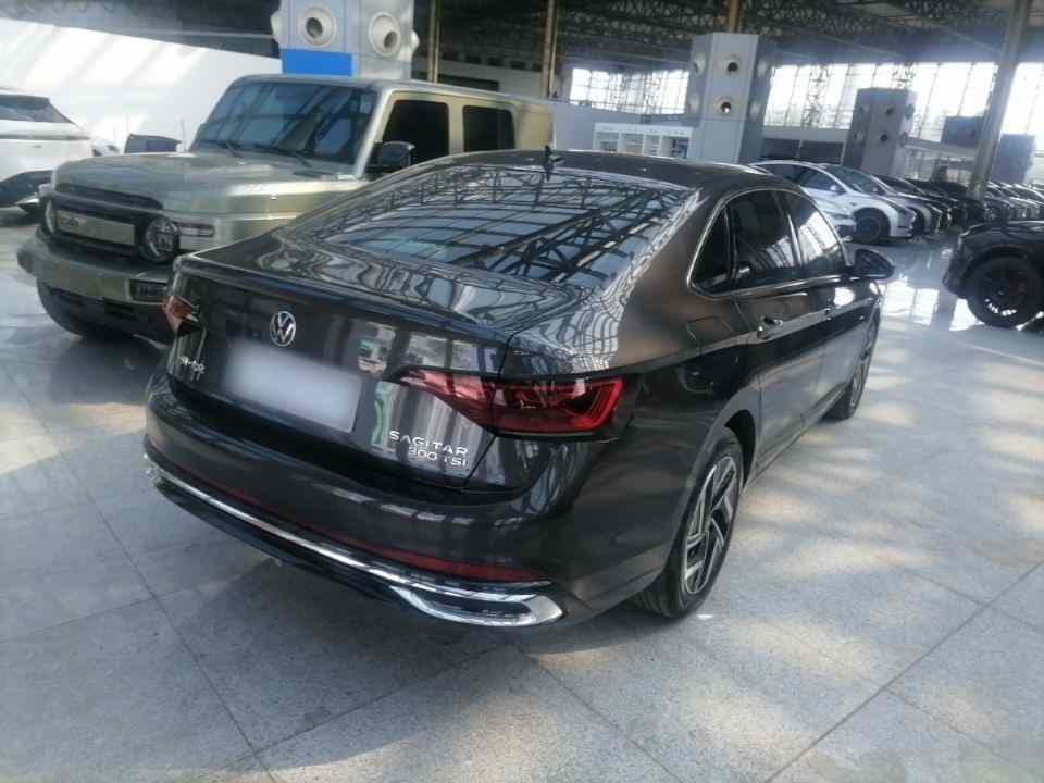 大众 速腾 2025款 300TSI DSG超越版(4)
