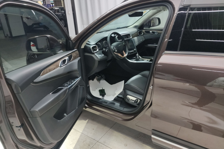 领克01 2017款 2.0T 两驱型Pro版中控内饰7003