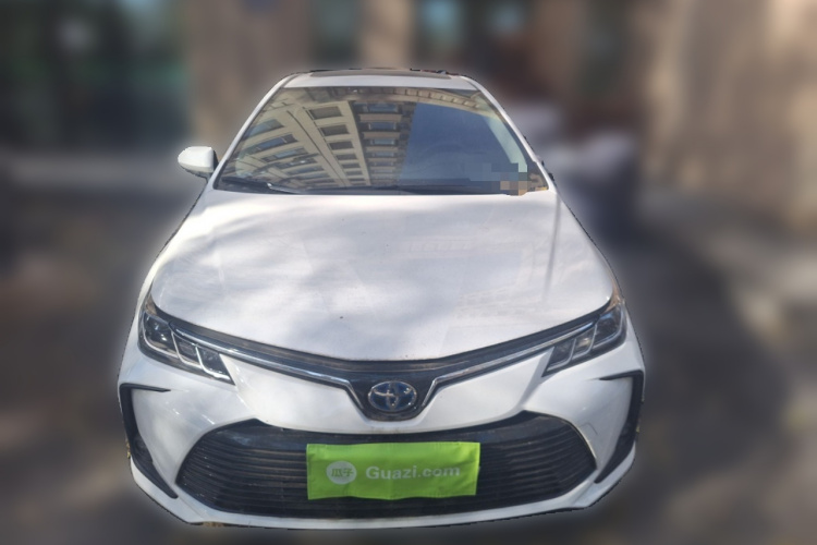 丰田 卡罗拉 2021款 双擎 1.8L E-CVT精英版车身外观2