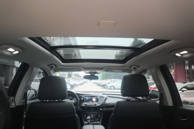 别克 昂科威 2020款 20T 两驱领先型中控内饰22