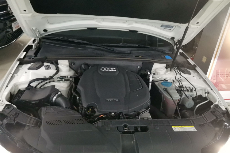 奥迪A4L 2015款 35 TFSI 自动标准型局部细节24