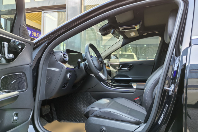 奔驰C级 2023款 C 260 L中控内饰7002
