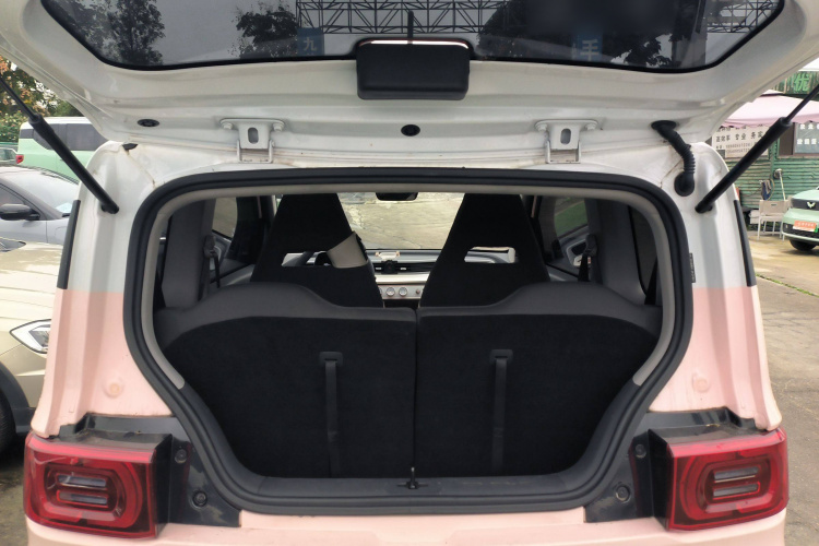 五菱汽车 宏光MINIEV 2021款 马卡龙臻享款 磷酸铁锂机舱底盘23