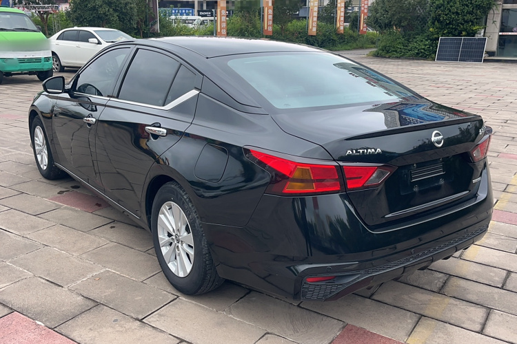 日产 天籁 2021款 2.0L XE 专享版车身外观6008