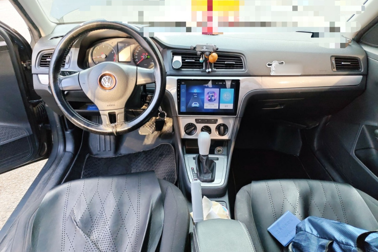 大众 朗逸 2013款 改款经典 1.6L 自动风尚版中控内饰12