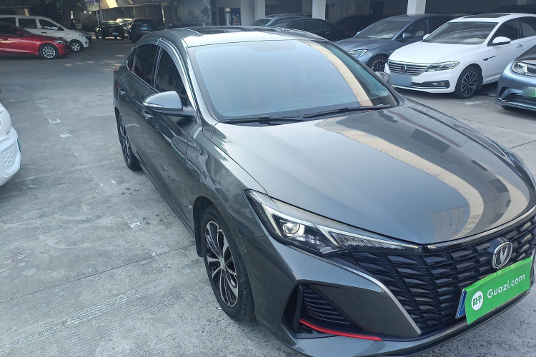 长安 逸动 2022款 PLUS 蓝鲸NE 1.4T GDI DCT旗舰版车身外观6002