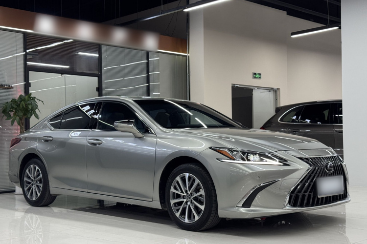 雷克萨斯ES 2022款 200 卓越版车身外观6003