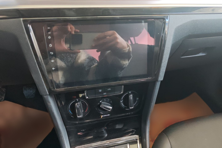 大众 宝来 2018款 1.5L 手动舒适型局部细节16