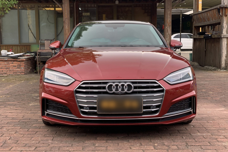 奥迪A5 2019款 Sportback 40 TFSI 时尚型车身外观6003