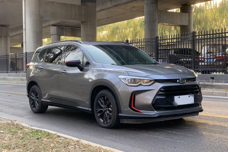 雪佛兰 沃兰多 2018款 Redline 530T 自动纵享版（5+2款） 国V车身外观6005