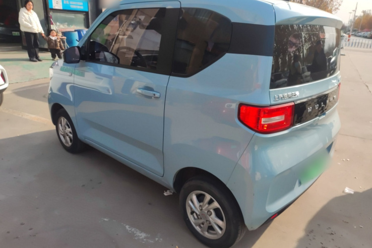 五菱汽车 宏光MINIEV 2020款 悦享款 磷酸铁锂车身外观4