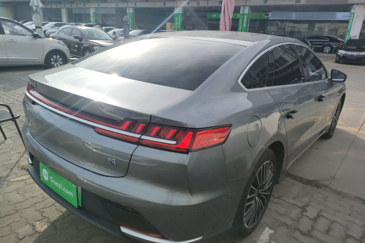 比亚迪 汉 2021款 EV 标准续航版豪华型车身外观7