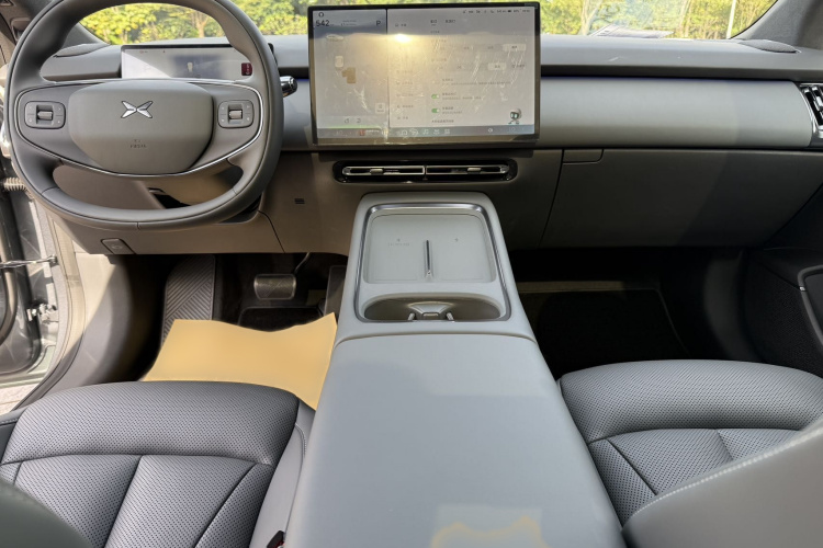 小鹏P7+ 2024款 长续航 Max中控内饰7002