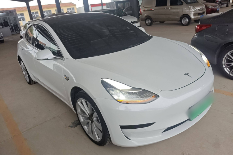 特斯拉 Model 3 2019款 标准续航后驱升级版车身外观3
