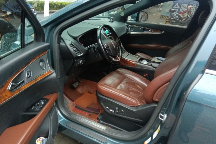 林肯MKX 2015款 2.7T 四驱尊耀版中控内饰7003