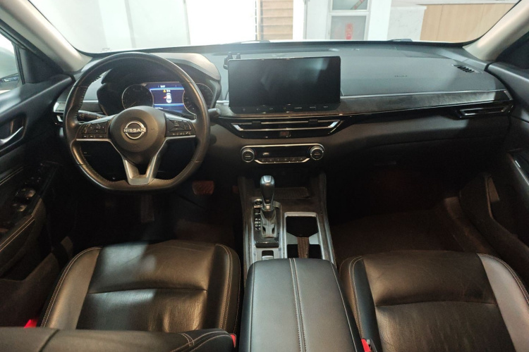 日产 天籁 2022款 2.0L XL-TLS 悦享版中控内饰12