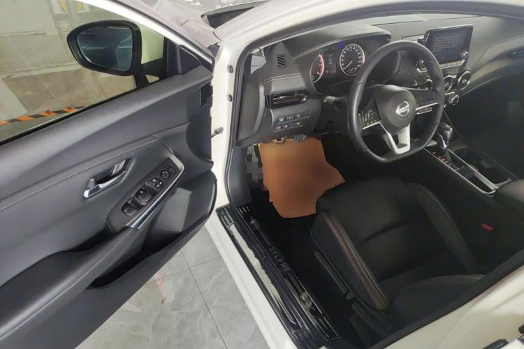 日产 轩逸 2021款 1.6L XL CVT悦享版中控内饰20